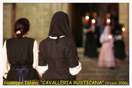 1163 Davanti a S.Teresa web.jpg (58916 byte)